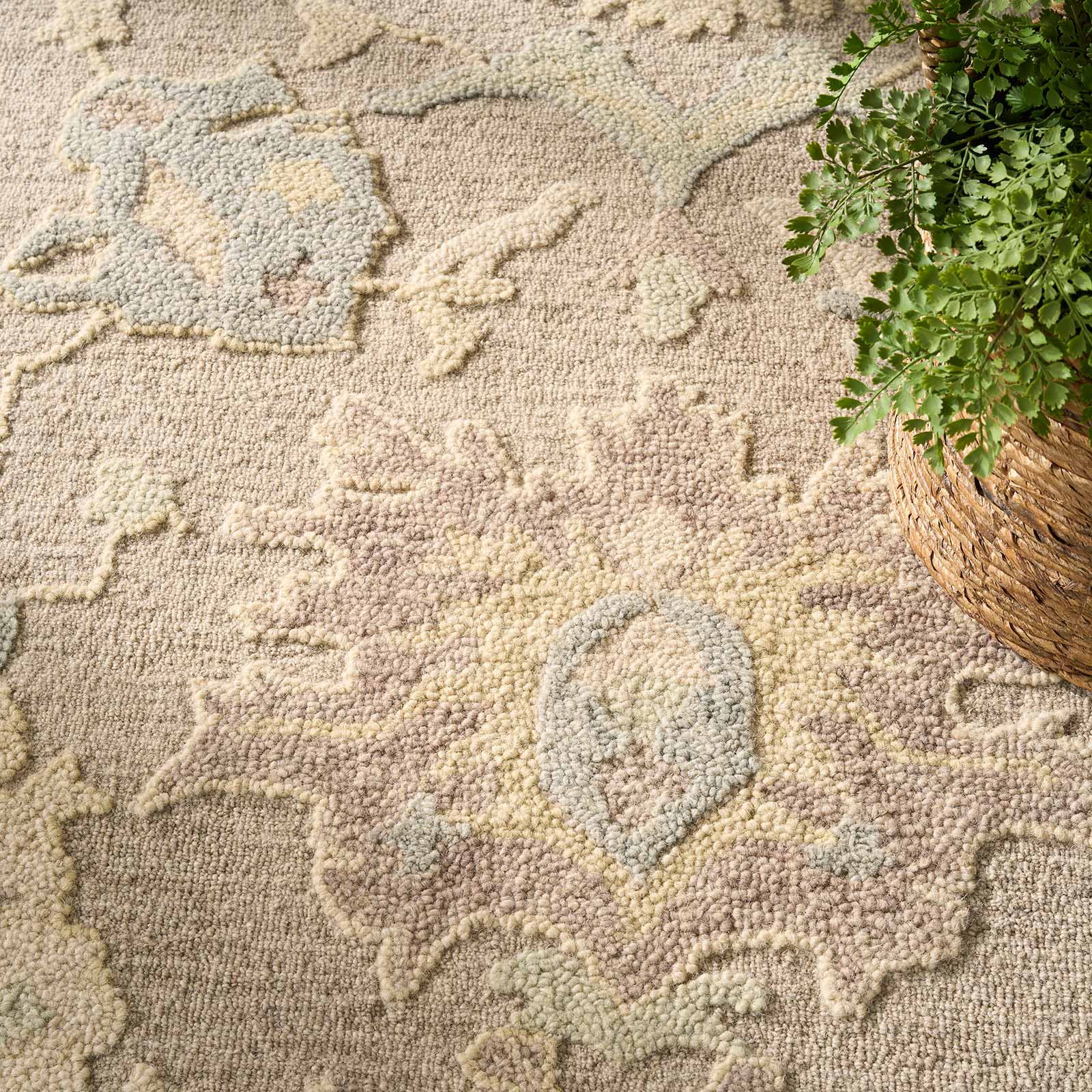 Nourison Teppich Maison MSO01 TAUIV TAUPE IVORY 8x10 0841491129203 interior 2